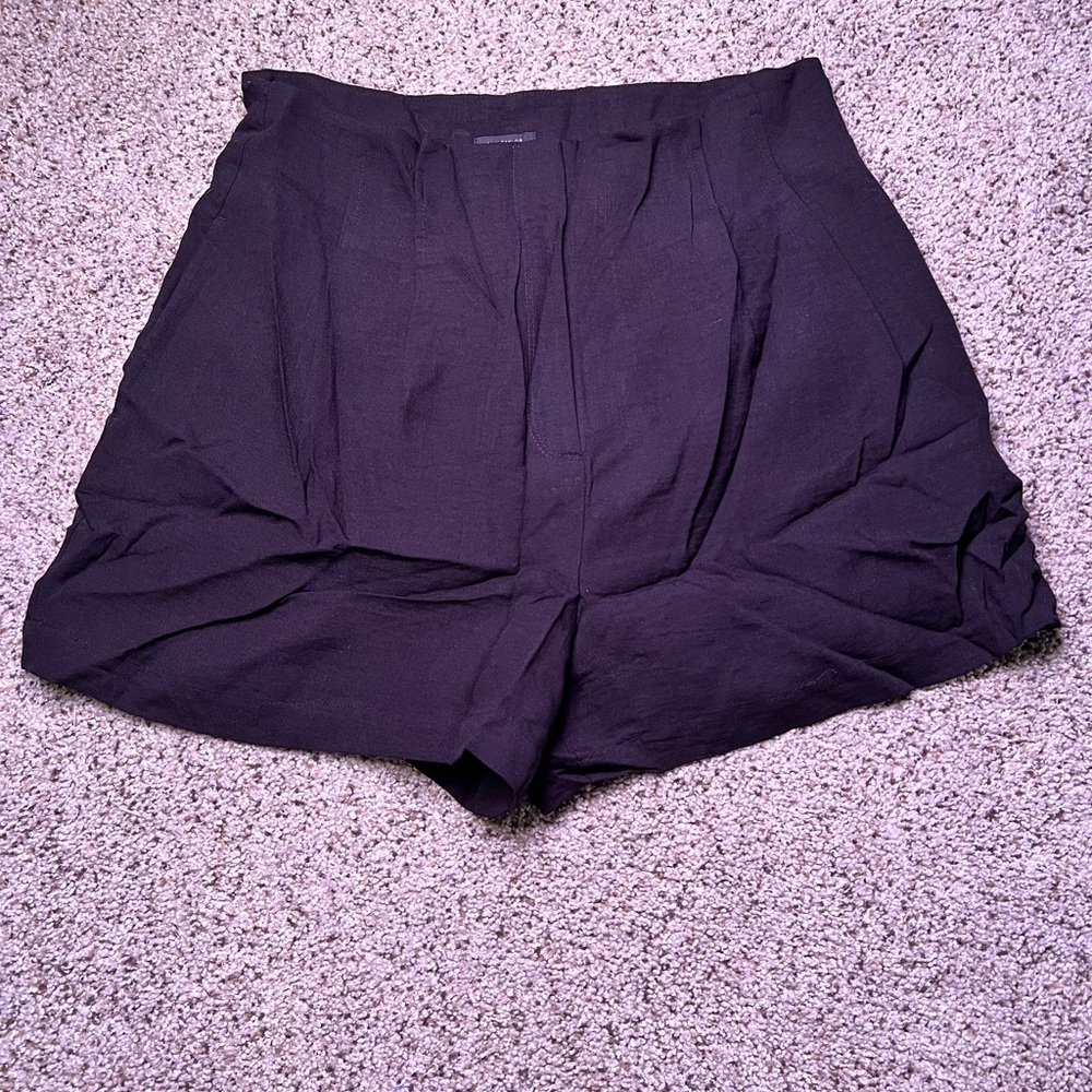 Ann Taylor Factory Dressy Black Shorts Sz 8
